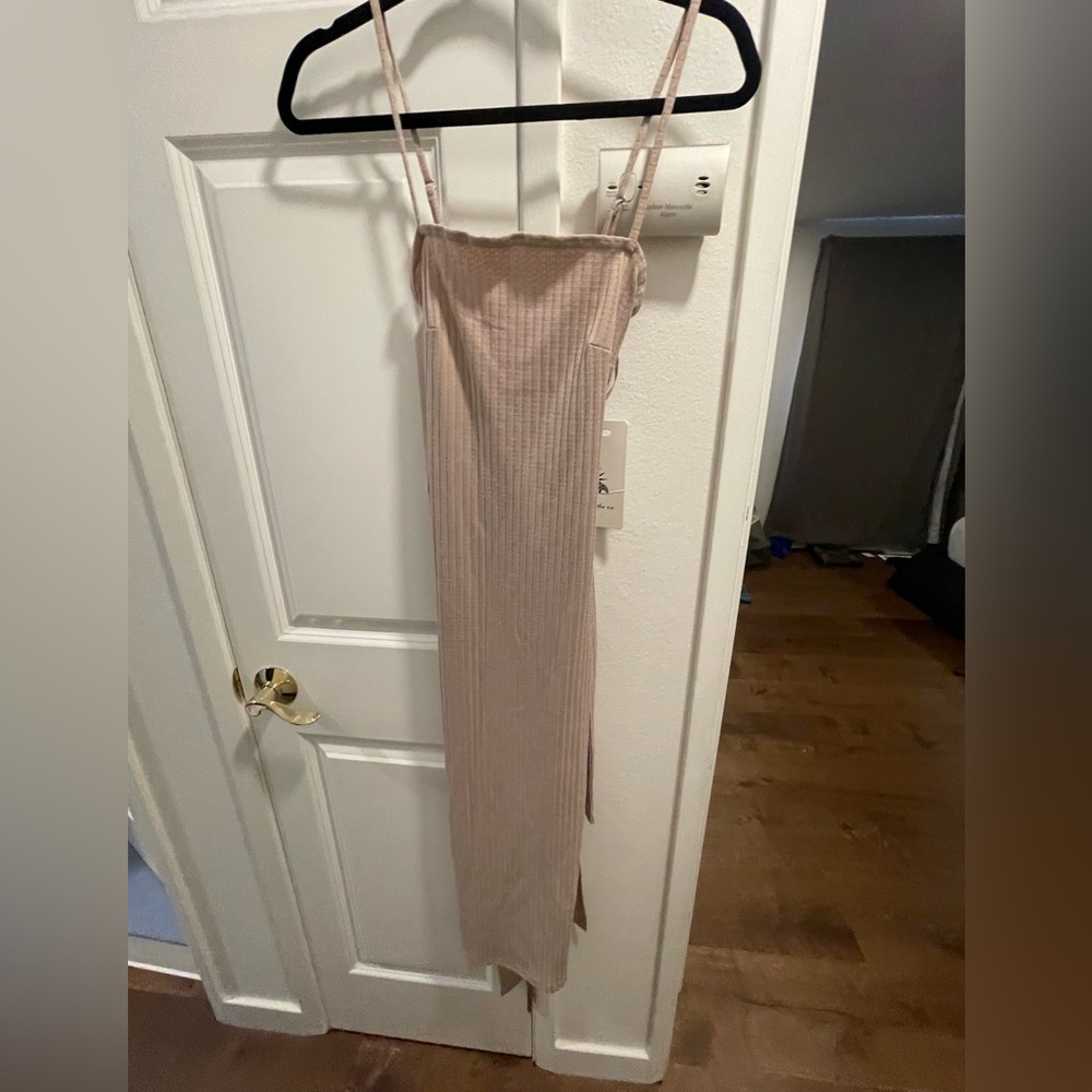 Ribbed dress tan color never worn